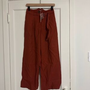 Moon River Women's Rust Wide Leg Pants